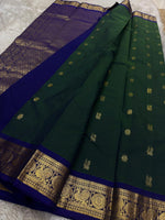 Load image into Gallery viewer, Classic Pine Green &amp; Royal Blue Elegance Kanchipuram Handloom Silk Saree SS27245
