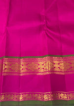 Load image into Gallery viewer, Classic Orange &amp; Fuchsia Pink 2gm Zari Elegance Kanchipuram Handloom Silk Saree SS27533
