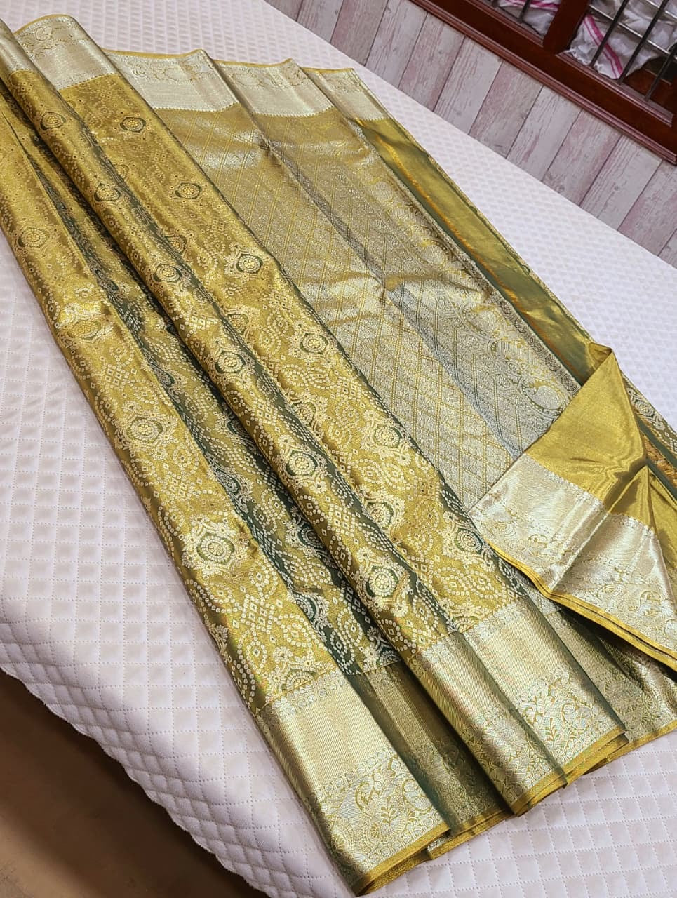 Classic Olive Green Tint 2gm Zari Bridal Tissue Elegance Kanchipuram Handloom Silk Saree SS26620