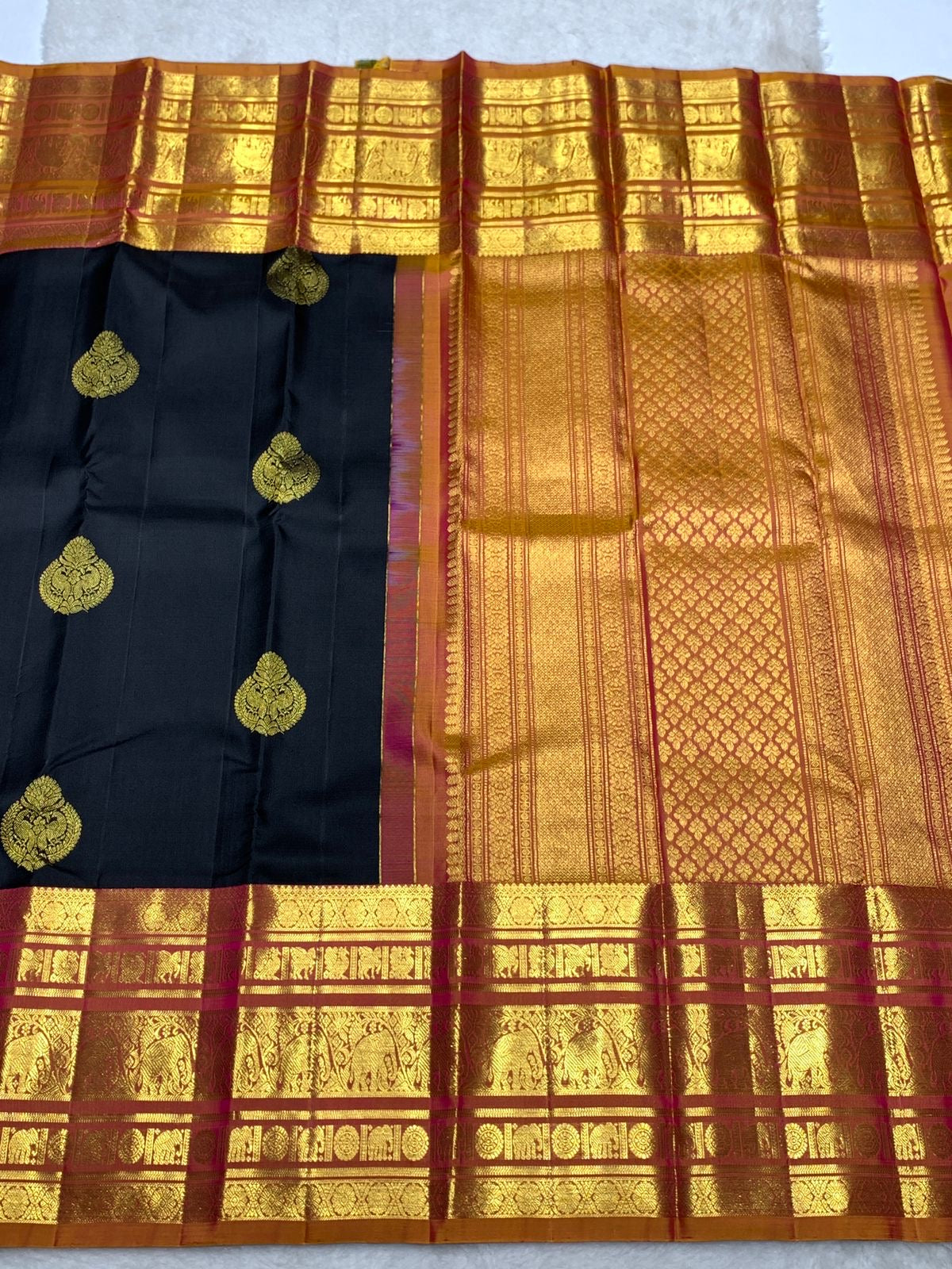Classic Charcoal Black & Mustard 2gm Zari Kanchipuram Handloom Silk Saree SS25829