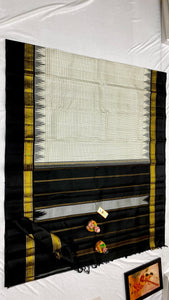 Classic Pearl Cream & Charcoal Black Elegance Kanchipuram Handloom Silk Saree SS24525