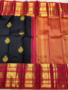 Classic Charcoal Black & Brick Reddish Pink 2gm Zari Kanchipuram Handloom Silk Saree SS25825