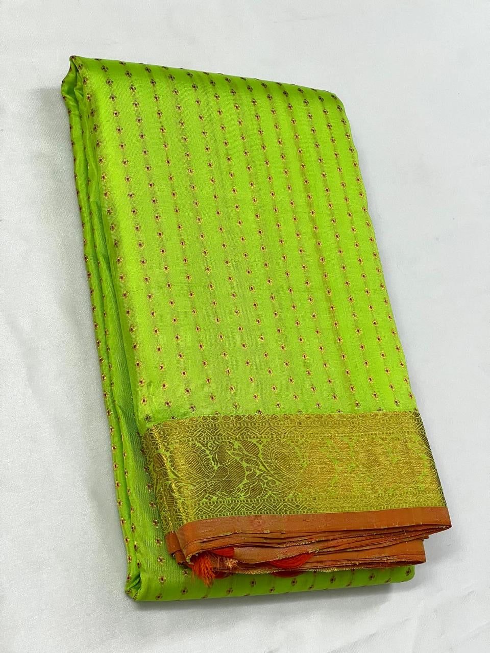 Classic Lime Green 2gm Zari Elegance Kanchipuram Handloom Silk Saree SS25229