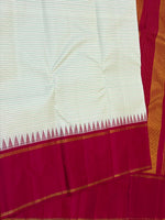 Load image into Gallery viewer, Classic White Deep Red &amp; Green 2gm Zari Ganga Jamuna Pattu Oosi Elegance Kanchipuram Handloom Silk Saree SS28561
