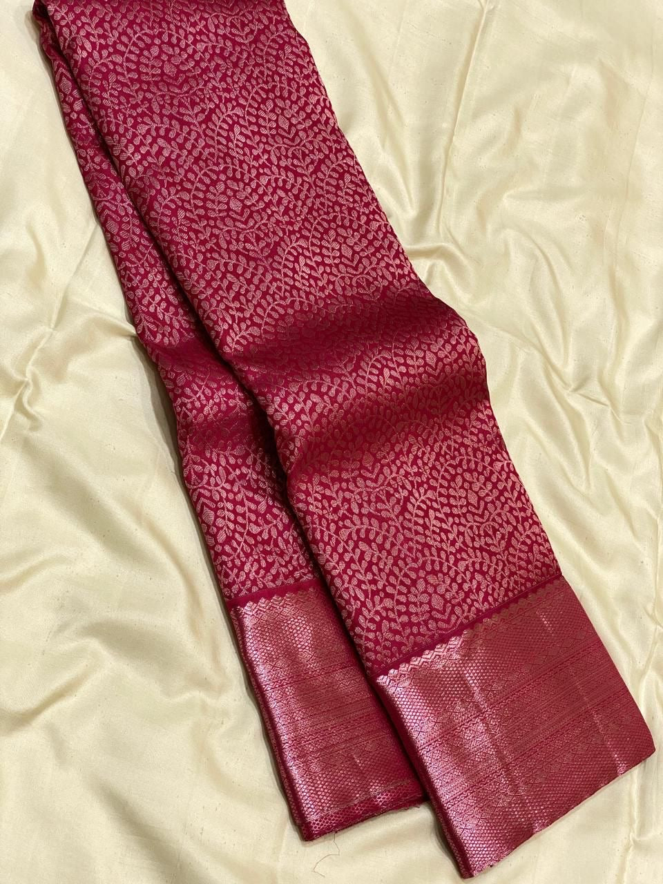 Classic Ruby Pink 2gm Antique Zari Bridal Elegance Kanchipuram Handloom Silk Saree SS25324
