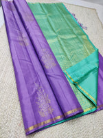 Load image into Gallery viewer, Classic Lavender &amp; Turquoise Green Elegance Kanchipuram Handloom Silk Saree SS24088
