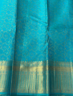 Load image into Gallery viewer, Classic Sky Blue 2gm Zari Elegance Kanchipuram Handloom Silk Saree SS24059
