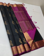 Load image into Gallery viewer, Classic Charcoal Black &amp; Shimmer Wine Red Double Warp Elegance Handloom Soft Silk Saree SS23513
