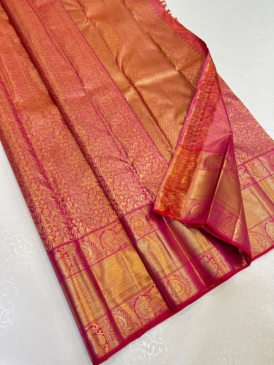 Classic Pink Bridal Elegance Kanchipuram Tissue Handloom Silk Saree SS25273