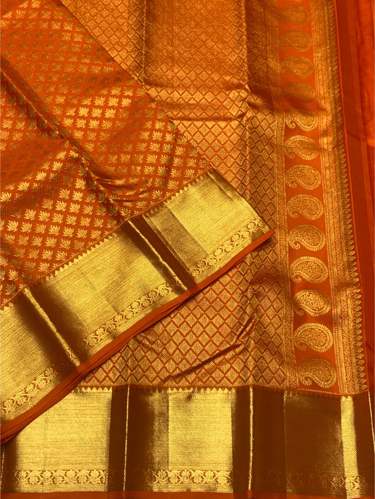 Classic Orange 2gm Zari Bridal Elegance Kanchipuram Handloom Silk Saree SS25817