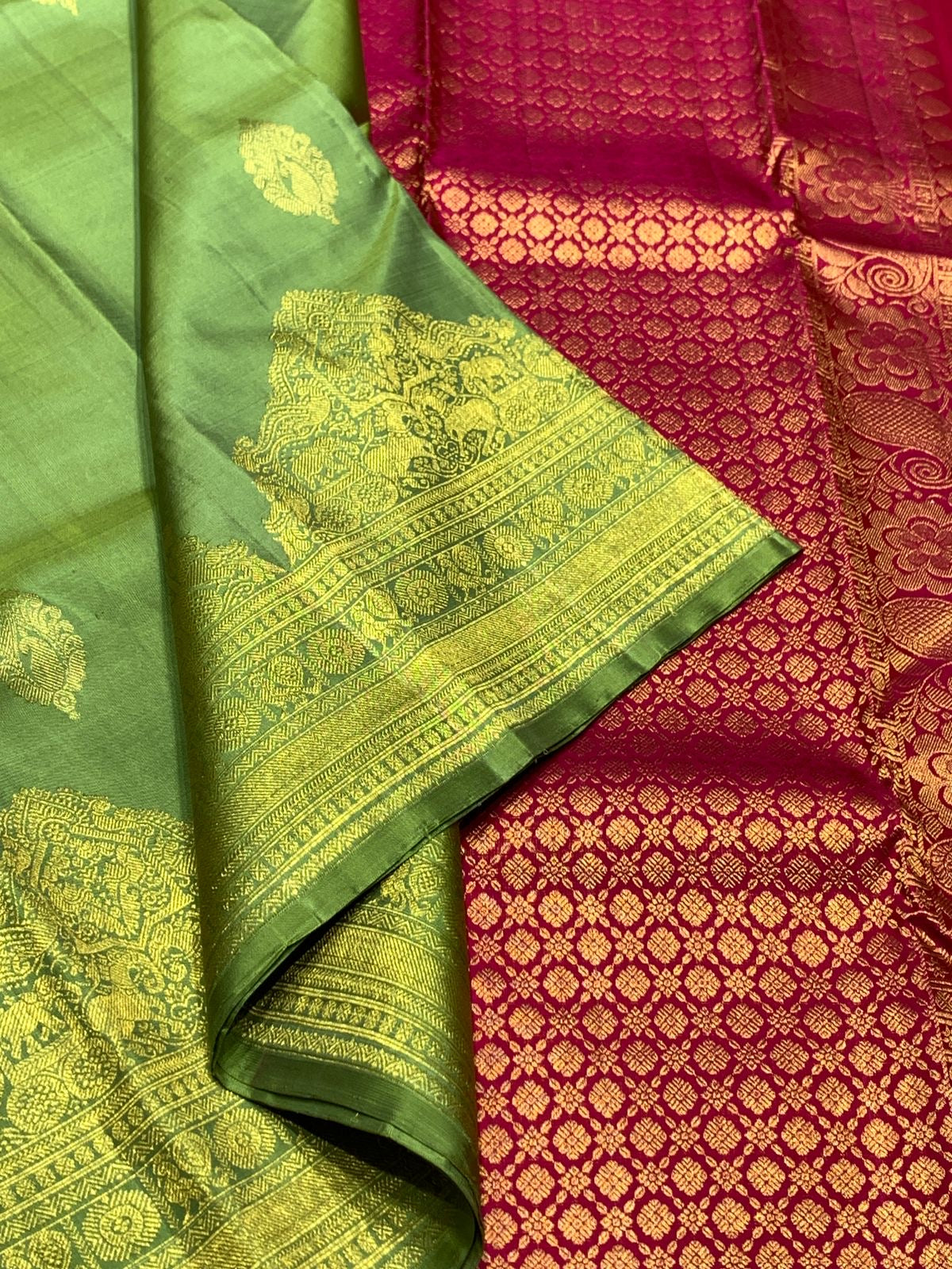 Classic Fern Green & Deep Pink 2gm Zari Elegance Kanchipuram Handloom Silk Saree SS25443