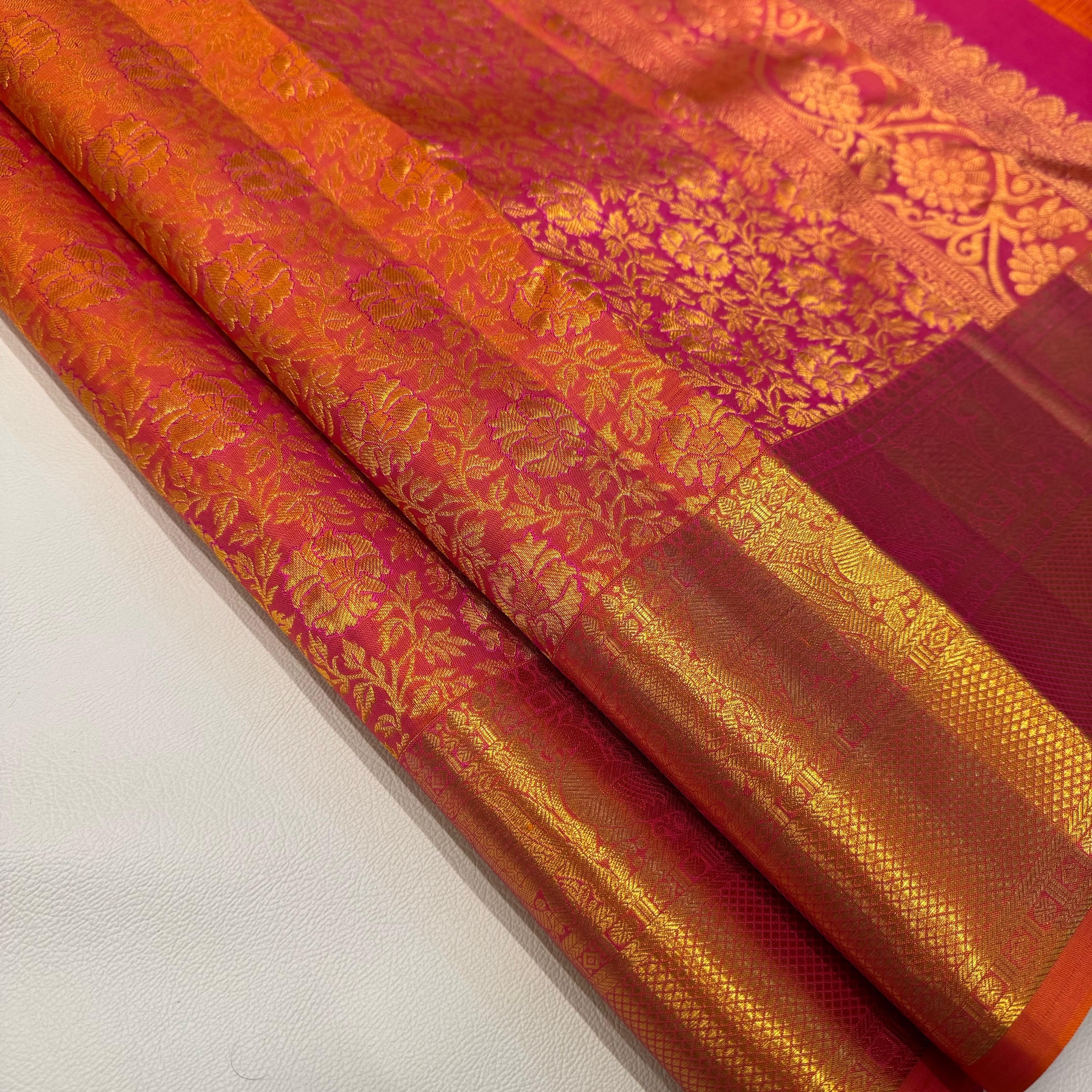 Classic Orange Pink Bridal 1gm Zari Elegance Kanchipuram Handloom Silk Saree SS23678