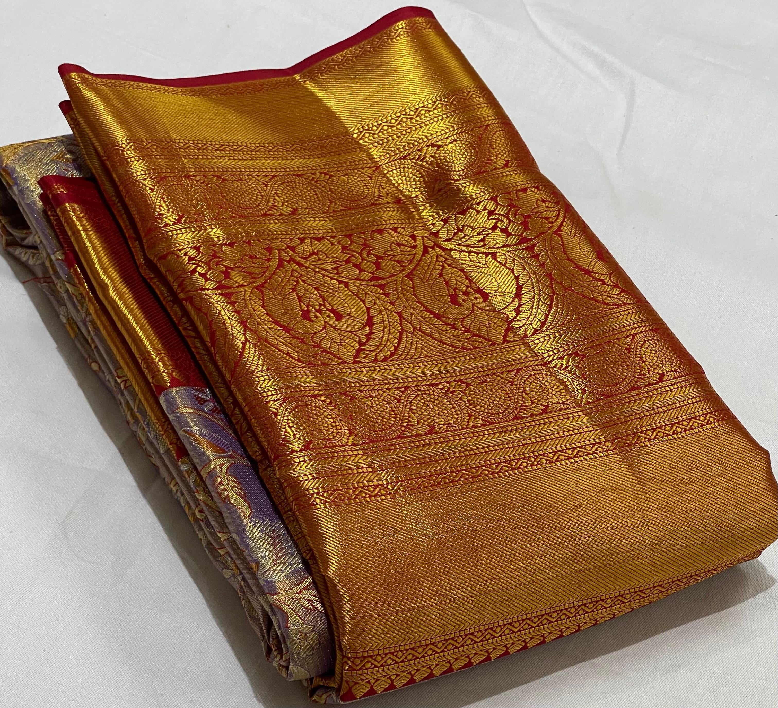 Classic Lavender & Brick Red 2gm Zari Brocade Bridal Elegance Kanchipuram Handloom Silk Saree SS23645