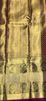 Load image into Gallery viewer, Classic Gold 2gm Zari Bridal Elegance Kanchipuram Handloom Silk Saree SS25365
