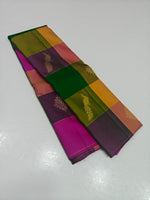 Load image into Gallery viewer, Classic Fuchsia Pink Checker 2gm Zari Elegance Kanchipuram Handloom Silk Saree SS28650
