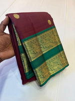 Load image into Gallery viewer, Classic Brown &amp; Deep Green 2gm Zari Elegance Kanchipuram Handloom Silk Saree SS27552
