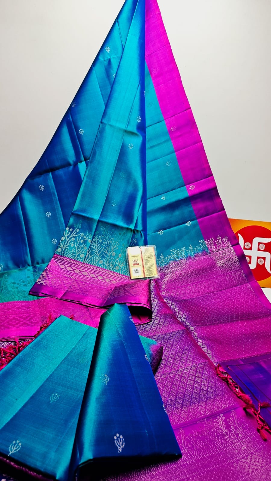 Peacock Blue & Fuchsia Elegance Handloom Soft Silk Saree SS24749