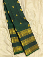 Load image into Gallery viewer, Classic Pine Green Long Border Vintage Elegance Kanchipuram Handloom Silk Saree SS27186
