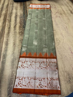 Load image into Gallery viewer, Classic Fern Green &amp; Burnt Orange Elegance Kanchipuram Handloom Silk Saree SS28441
