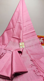 Load image into Gallery viewer, Classic Baby Pink Elegance Handloom Soft Silk Saree SS25665
