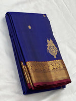 Load image into Gallery viewer, Classic Navy Blue &amp; Maroon 2gm Zari Elegance Kanchipuram Handloom Silk Saree SS24816
