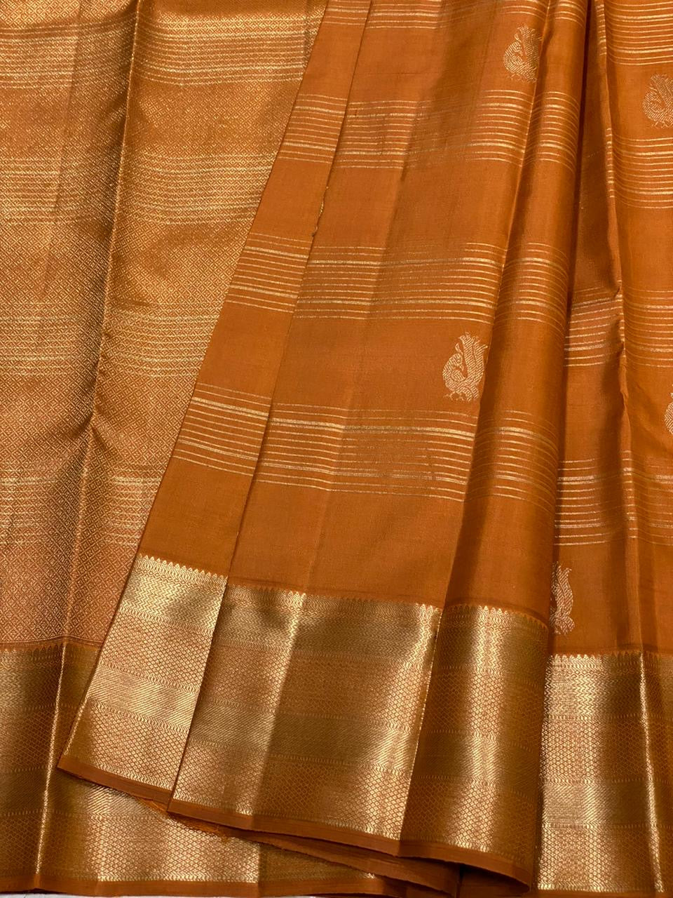 Classic Mango Mustard 2gm Zari Vaira Oosi Elegance Kanchipuram Handloom Silk Saree SS23600