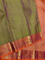 Load image into Gallery viewer, Dual Fern Green &amp; Orange 2gm Zari Vaira Oosi Elegance Kanchipuram Handloom Silk Saree SS25381
