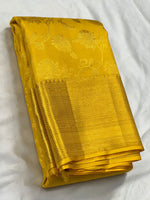 Load image into Gallery viewer, Classic Golden Yellow 2gm Zari Bridal Elegance Kanchipuram Handloom Silk Saree SS24060
