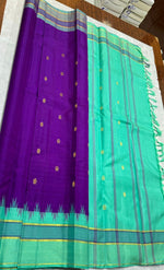 Load image into Gallery viewer, Classic Violet &amp; Sea Green Elegance Kanchipuram Handloom Silk Saree SS20535
