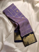 Load image into Gallery viewer, Classic Lavender &amp; Navy Blue Elegance Kanchipuram Handloom Silk Saree SS23674
