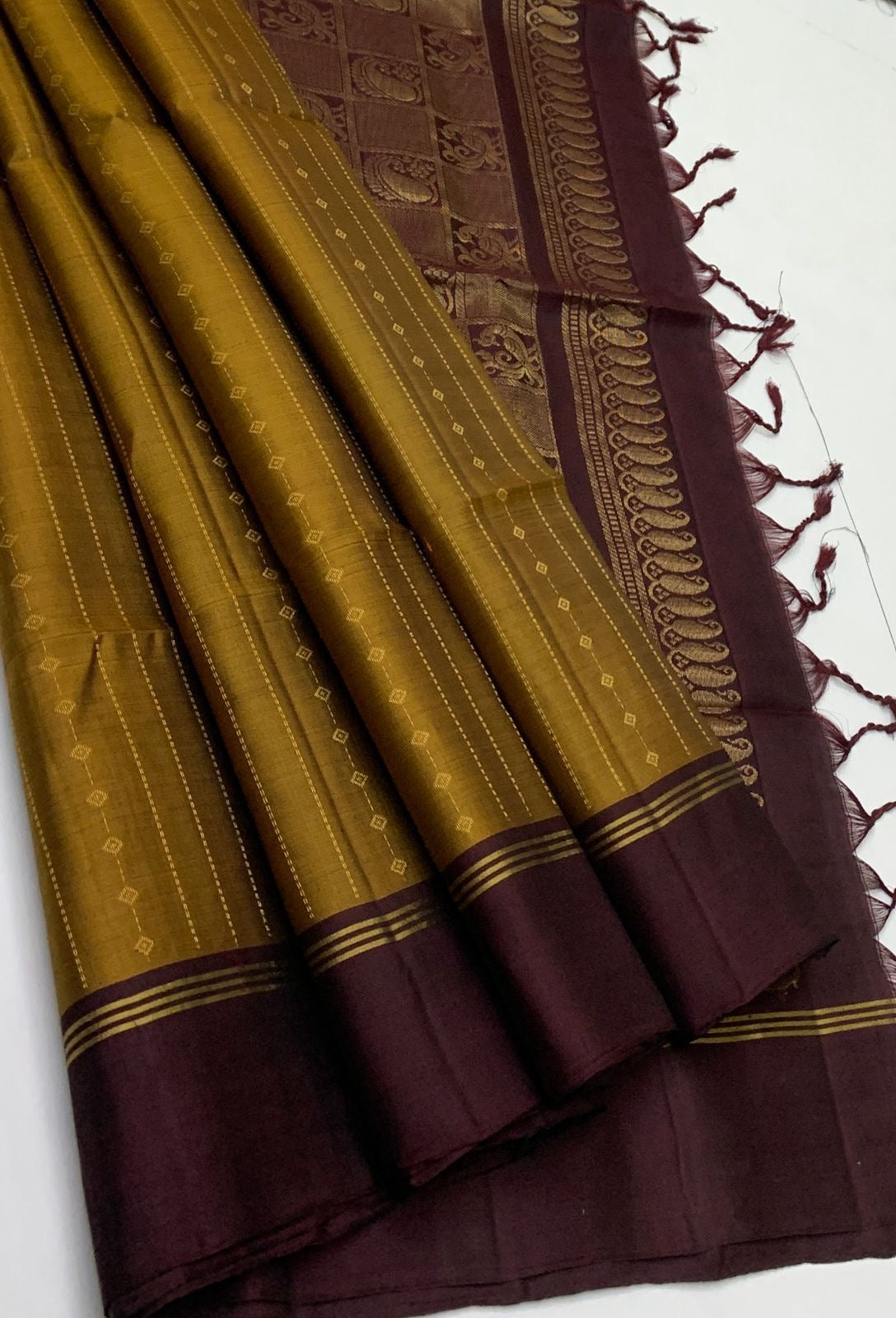 Classic Gold & Coffee Brown Elegance Handloom Soft Silk Saree SS24578