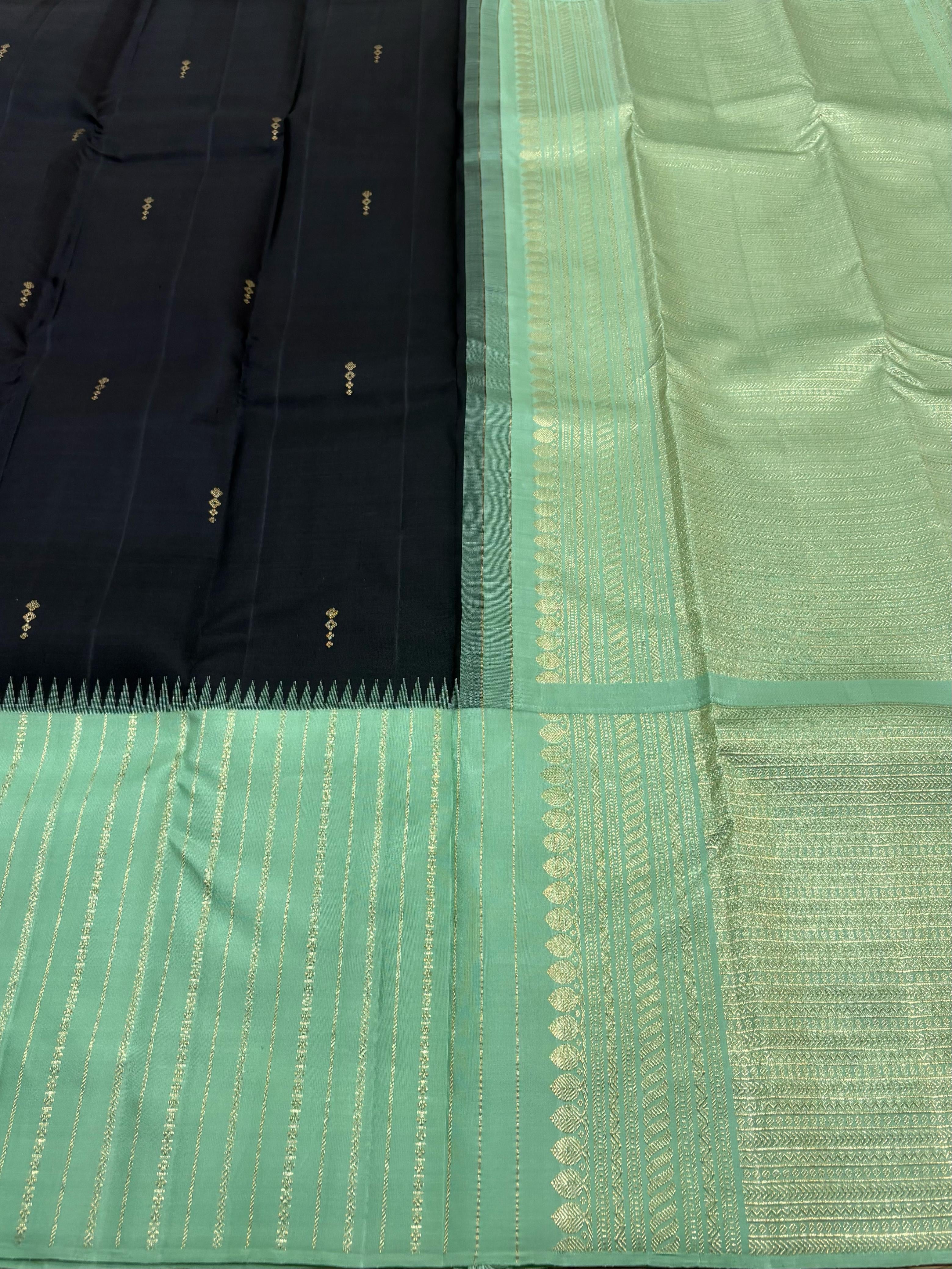 Classic Charcoal Black & Pastel Sea Green 2gm Zari Elegance Kanchipuram Handloom Silk Saree SS24763