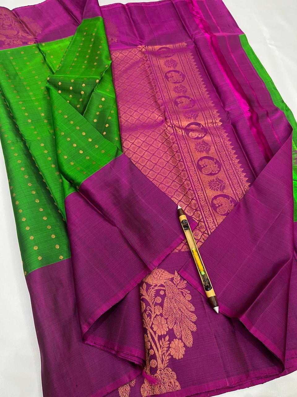 Classic Green & Wine Red Kanchipuram Handloom Silk Saree SS26037