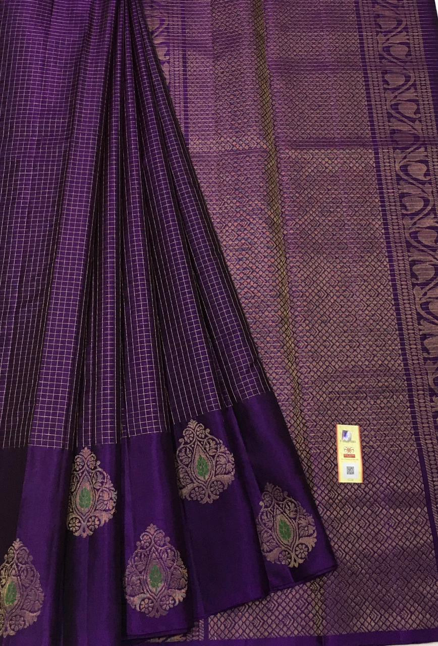 Classic Violet Elegance Handloom Soft Silk Saree SS26489