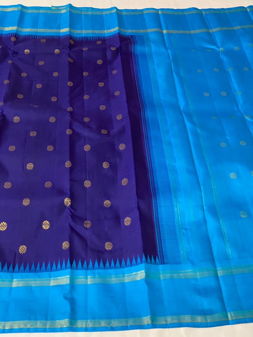 Classic Navy Blue & Cerulean Blue 2gm Zari Elegance Kanchipuram Handloom Silk Saree SS20577