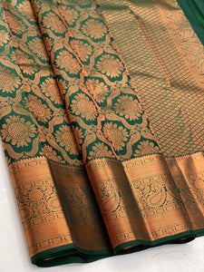 Classic Bottle Green 2gm Zari Elegance Kanchipuram Handloom Silk Saree SS23625