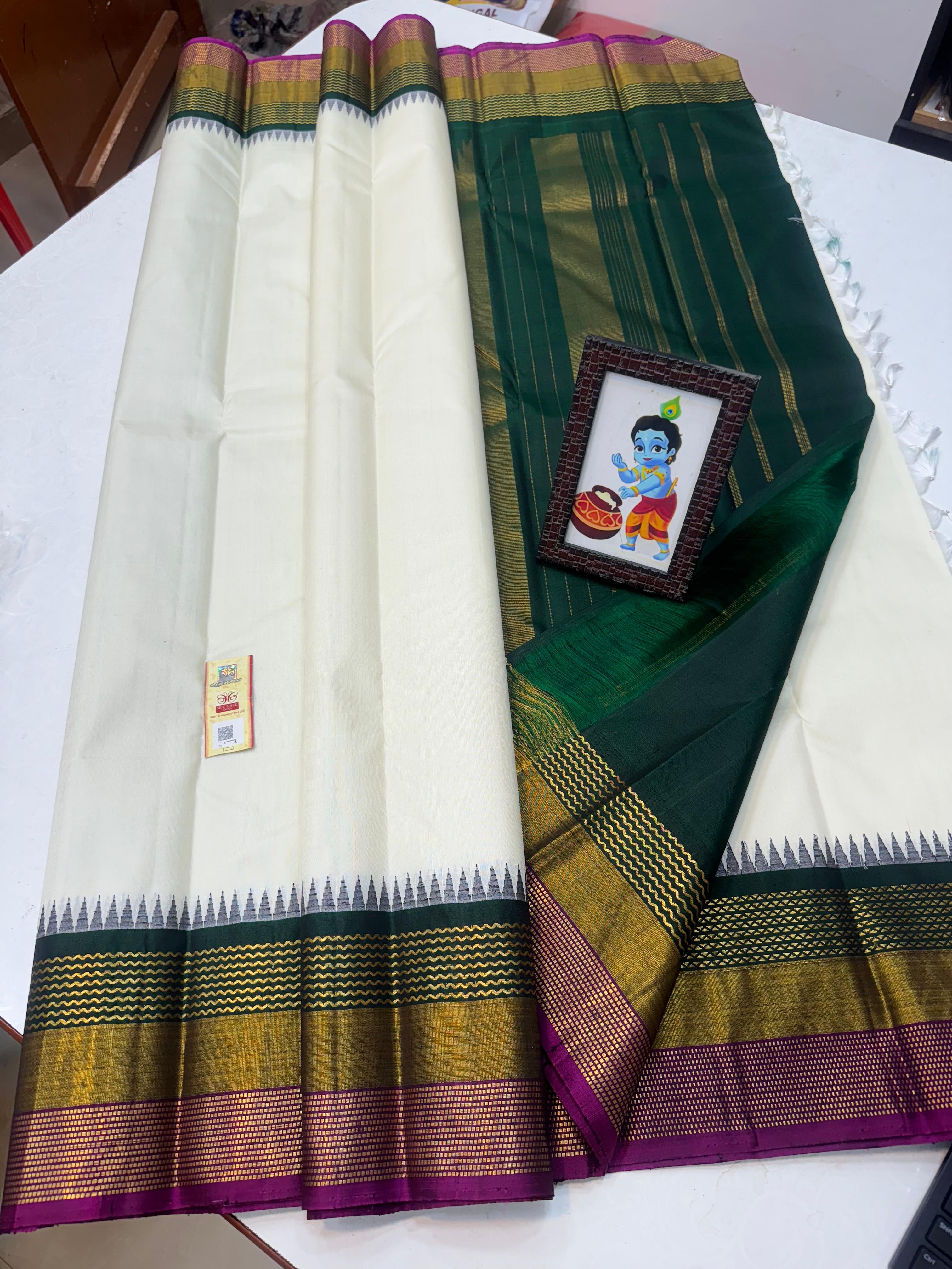 Classic Butter Cream & Pine Green 2gm Zari Elegance Kanchipuram Handloom Silk Saree SS24185