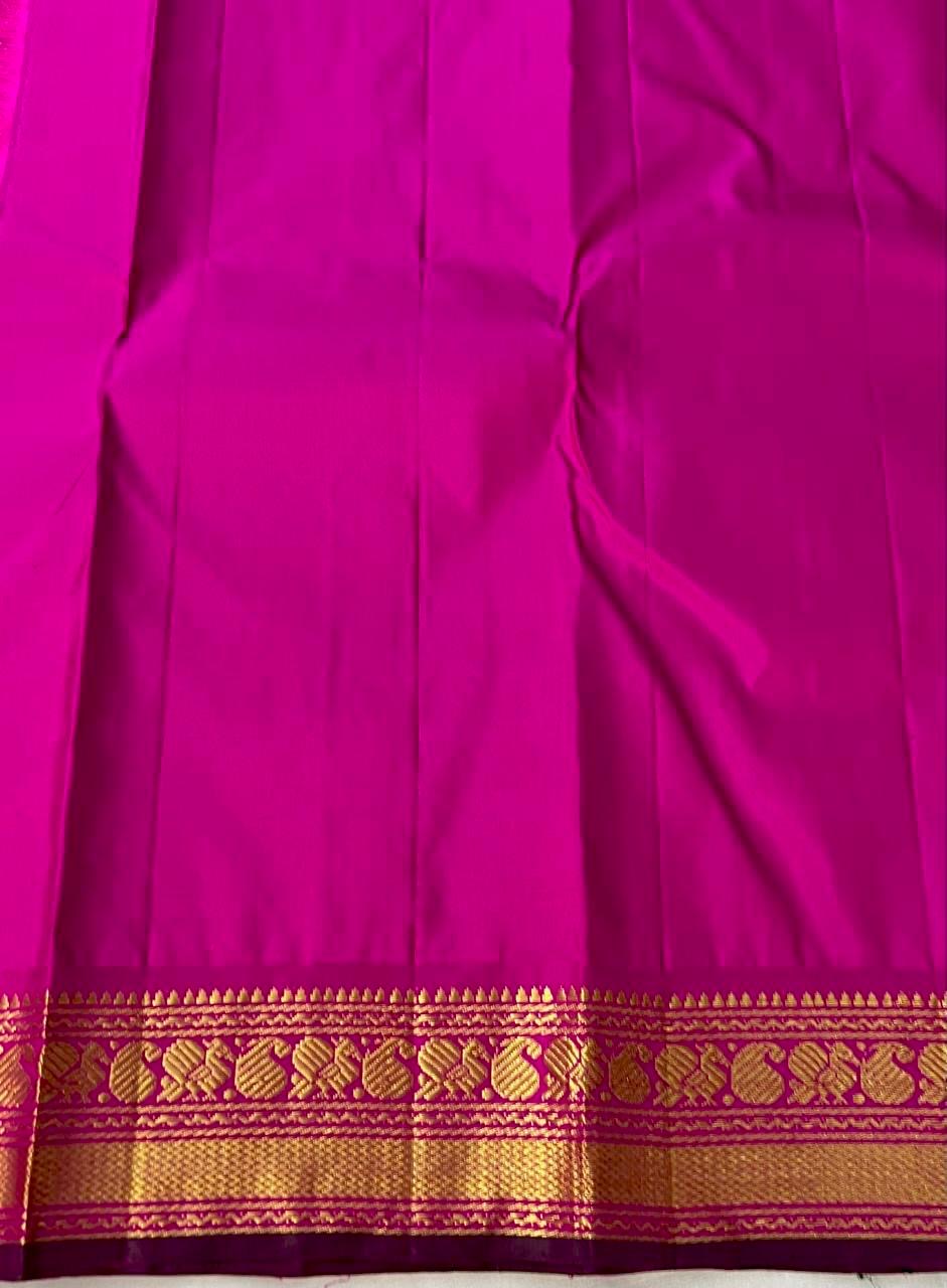 Classic Saffron Orange & Fuchsia Pink 2gm Zari Elegance Kanchipuram Silk Saree SS23935