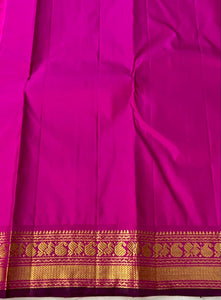 Classic Saffron Orange & Fuchsia Pink 2gm Zari Elegance Kanchipuram Silk Saree SS23935