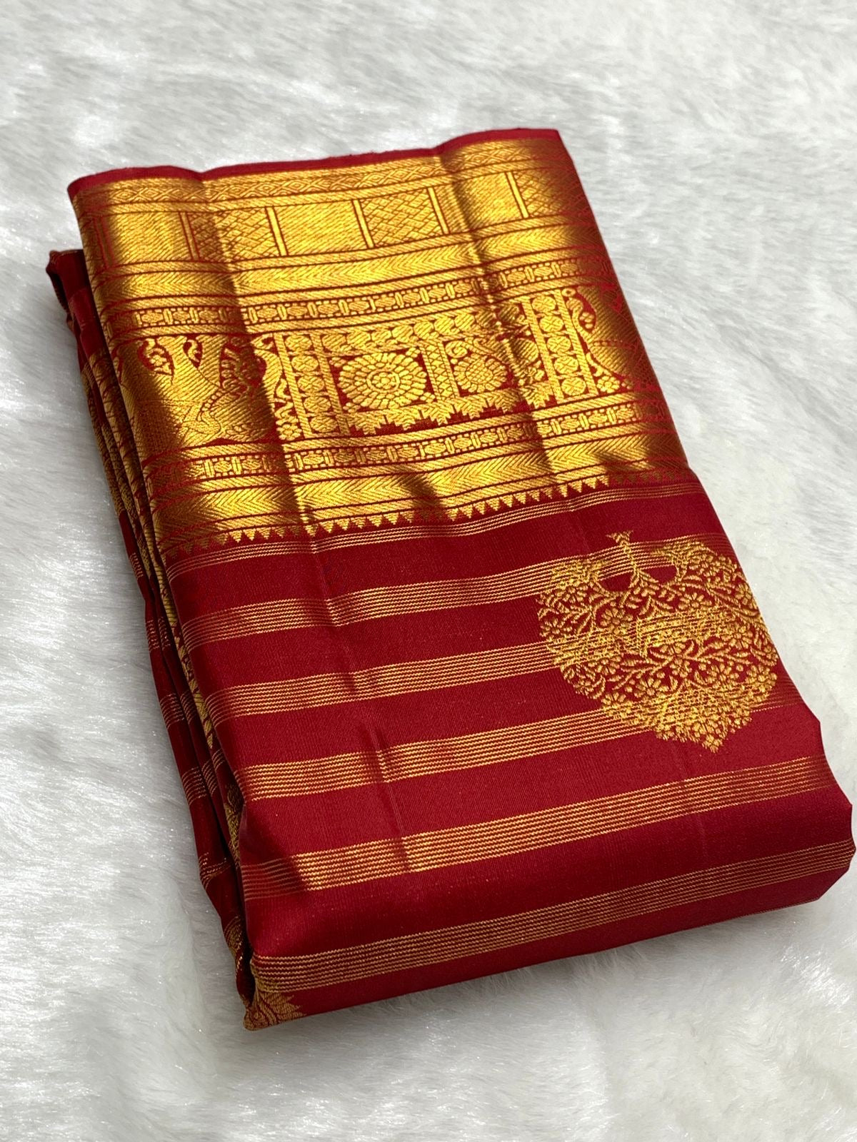 Classic Dark Red 2gm Zari Bridal Elegance Kanchipuram Handloom Silk Saree SS25363