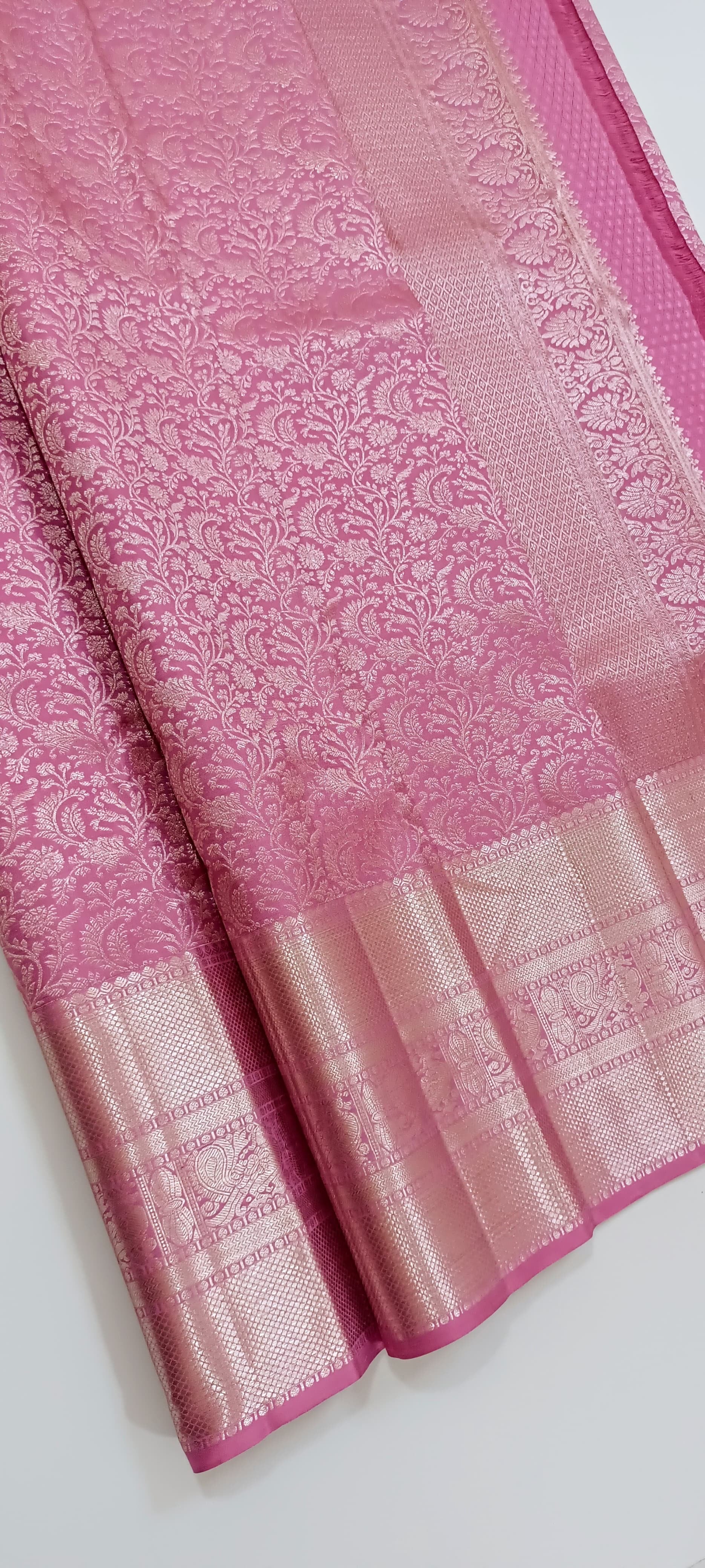 Classic Pastel Pink Silver Zari Elegance Kanchipuram Handloom Silk Saree SS24241