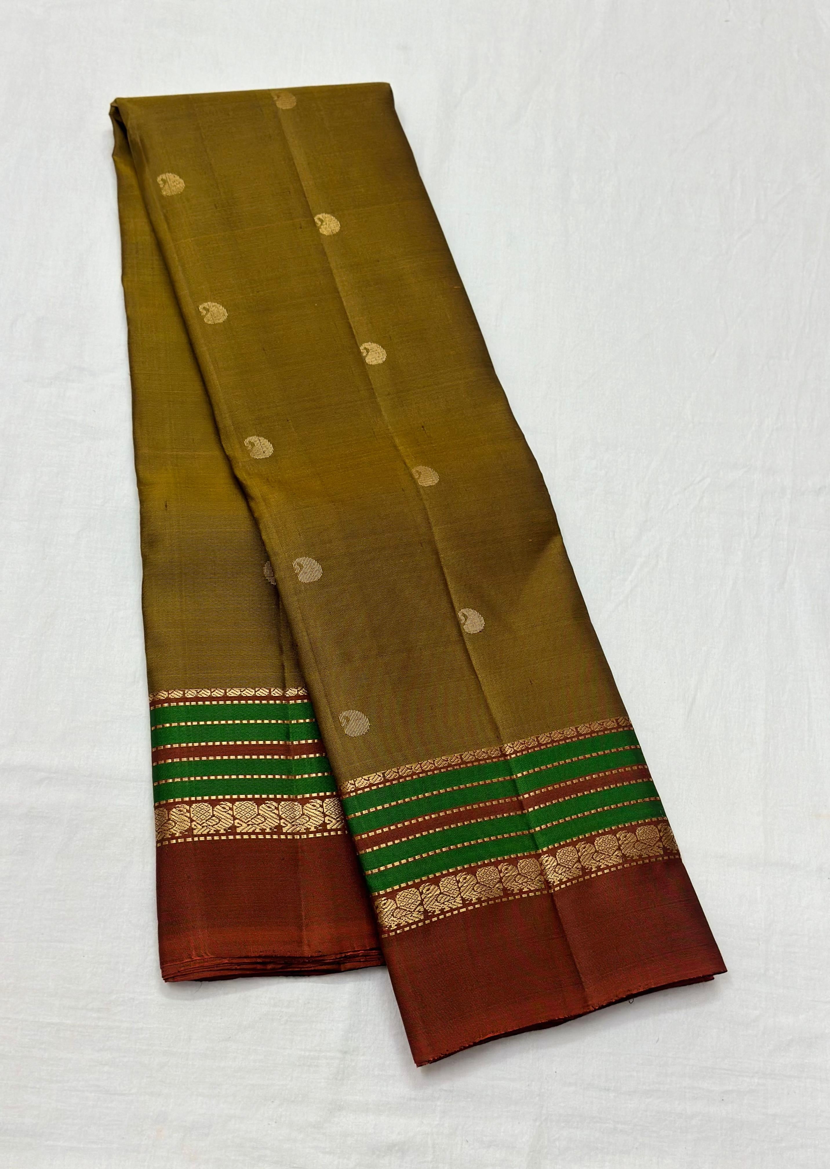 Classic Mustard & Creamy Brown 1gm Zari Elegance Kanchipuram Handloom Silk Saree SS24139