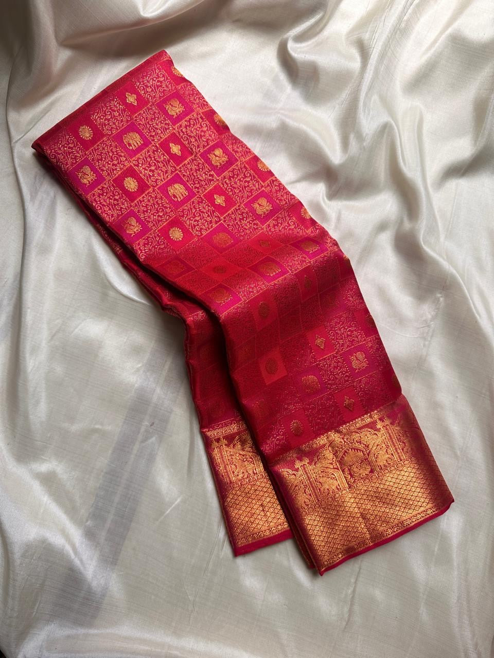 Classic Berry Pink Red Bridal Elegance Kanchipuram Handloom Silk Saree SS26223