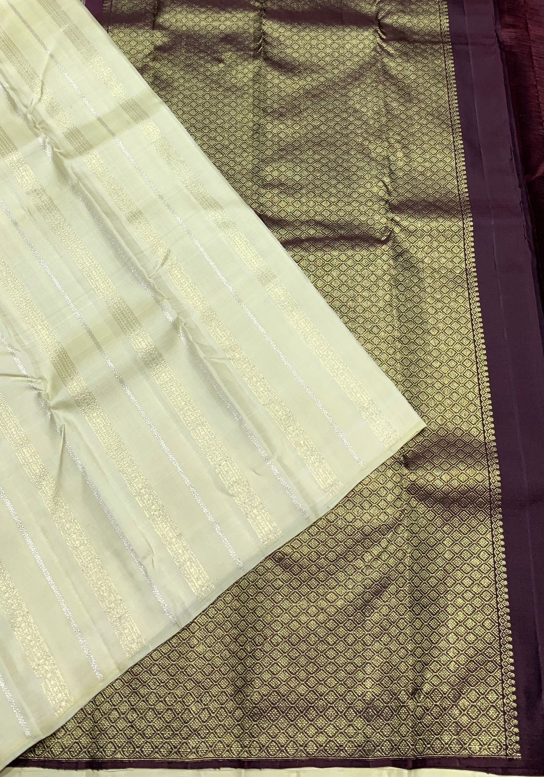 Classic Cream & Coffee Brown 2gm Zari Kanchipuram Handloom Silk Saree SS25851