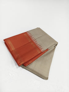 Classic Beige & Sunset Orange 2gm Zari Korvai Elegance Kanchipuram Handloom Silk Saree SS25386