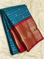 Load image into Gallery viewer, Classic Prussian Blue &amp; Chilli Red 2gm Zari Beldari Checks Elegance Kanchipuram Handloom Silk Saree SS24613
