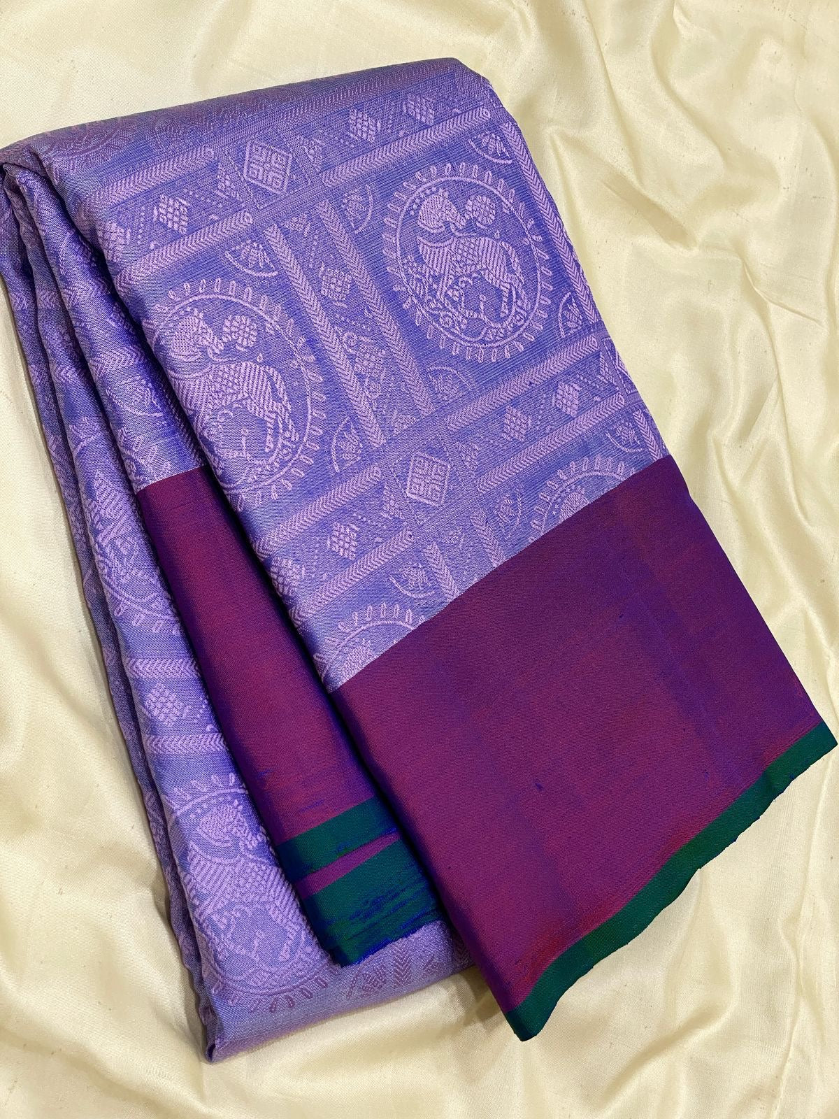 Classic Lavender & Wine Plum 2gm Zari Elegance Kanchipuram Handloom Silk Saree SS24689