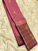 Load image into Gallery viewer, Classic Creamy Pink &amp; Berry Plum 2gm Zari Vaira Oosi Checks Kanchipuram Handloom Silk Saree SS25899
