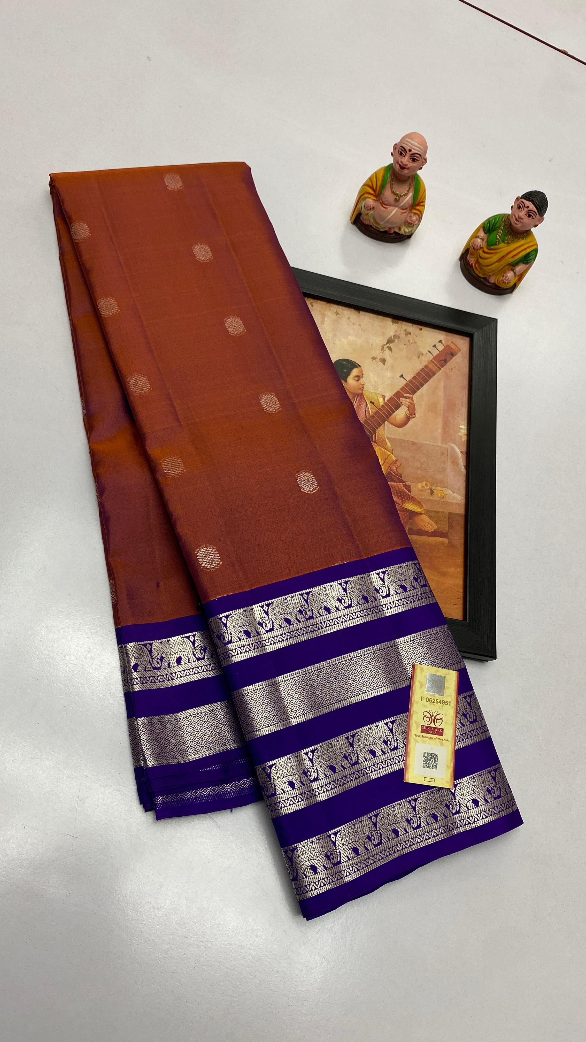 Classic Brown & Violet Elegance Kanchipuram Handloom Silk Saree SS24755