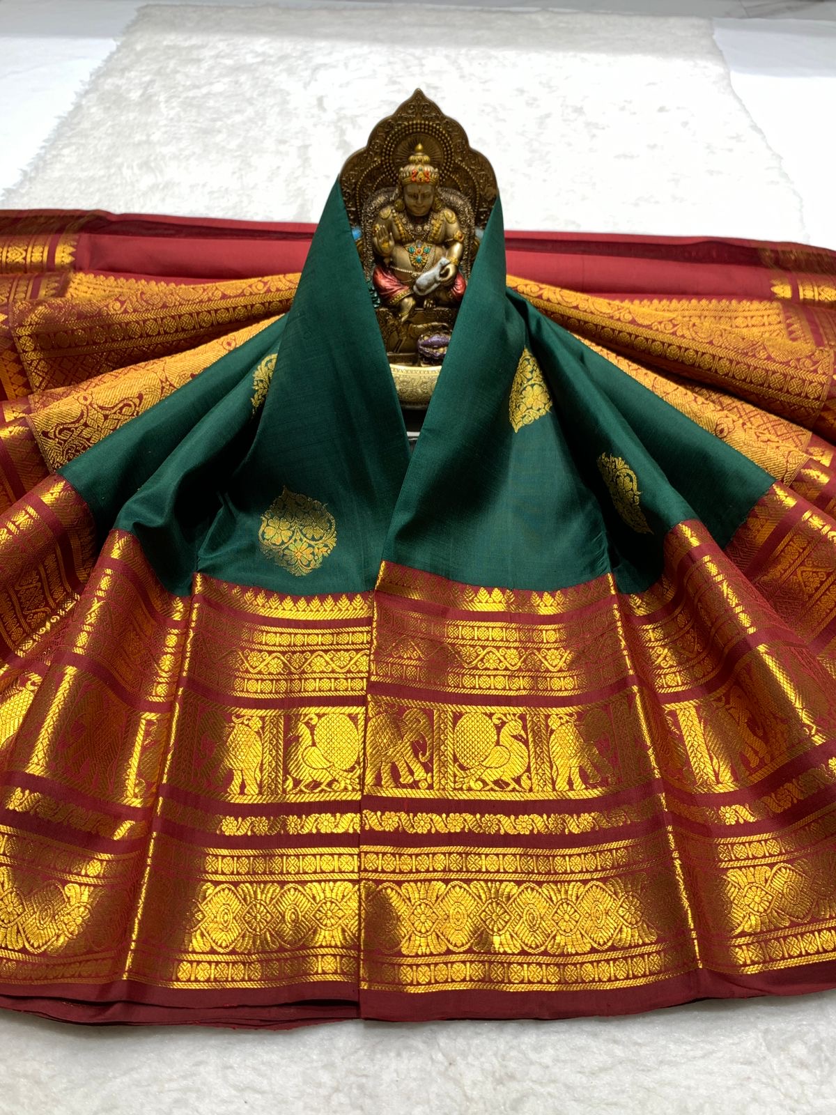 Classic Bottle Green & Brick Red 2gm Zari Bridal Elegance Kanchipuram Handloom Silk Saree SS25277